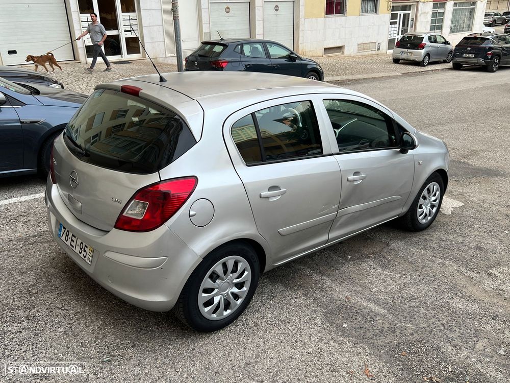 Opel Corsa - 4