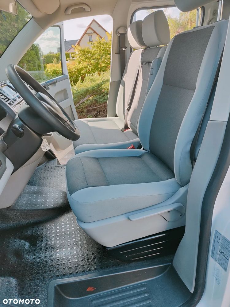 Volkswagen Transporter - 11