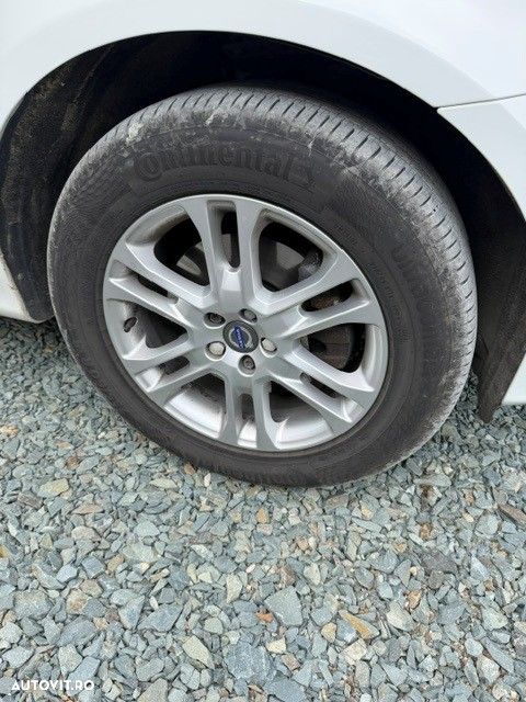 Volvo XC 60 D3 Momentum - 8