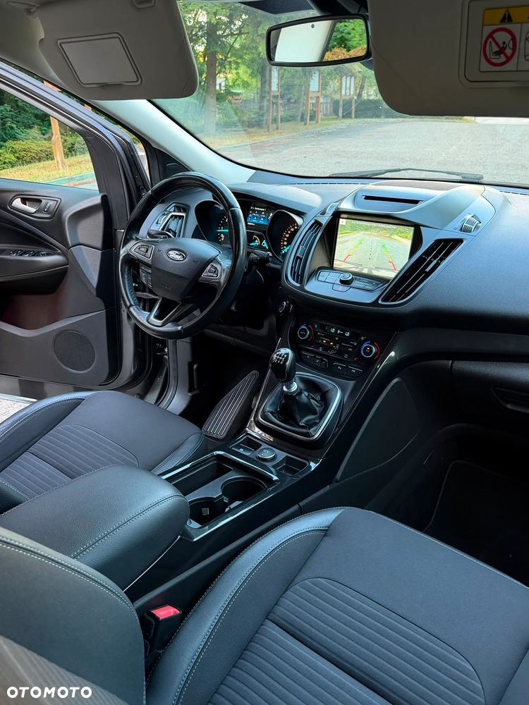 Ford Kuga 2.0 TDCi 4x4 Titanium - 18