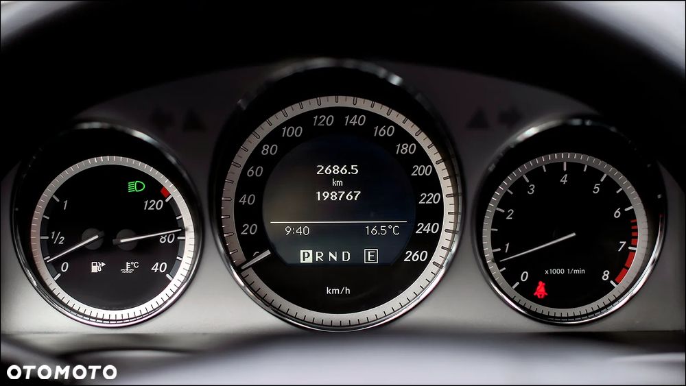 Mercedes-Benz Klasa C - 21