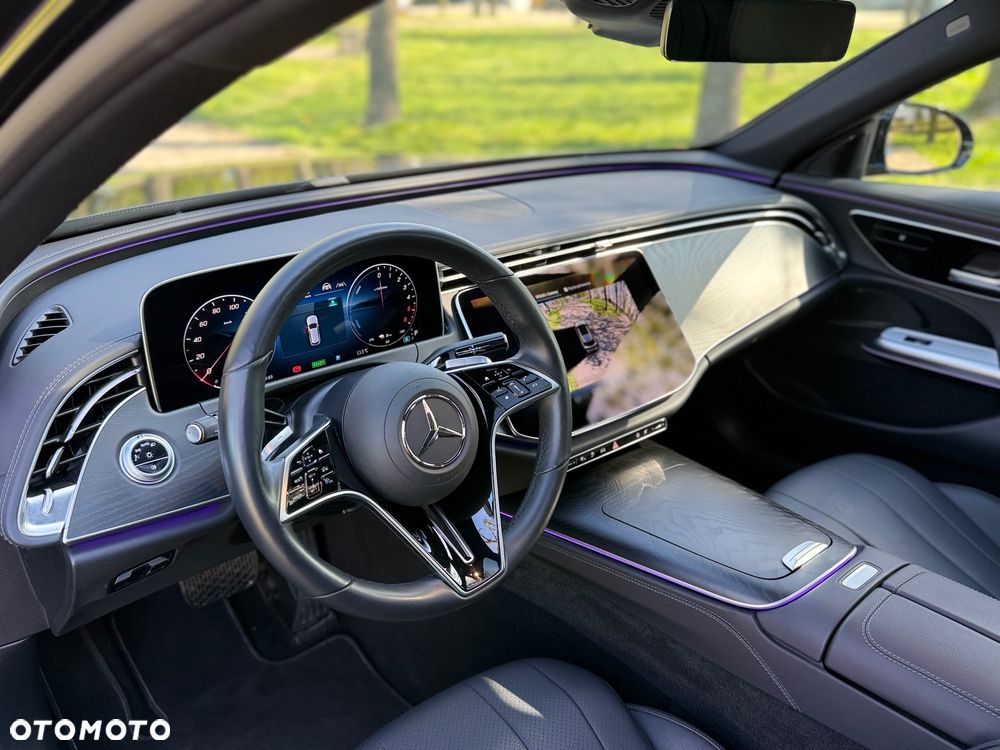 Mercedes-Benz Klasa E 300de 4Matic 9G-TRONIC Edition AVANTGARDE - 18