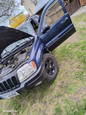 Jeep Grand Cherokee 4.0 Laredo - 8