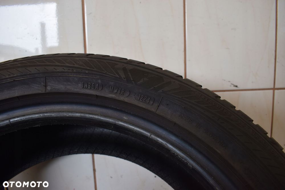 R17 215/50 Goodyear Vector 4 Seasons GEN-3 2024r Cena za parę - 7