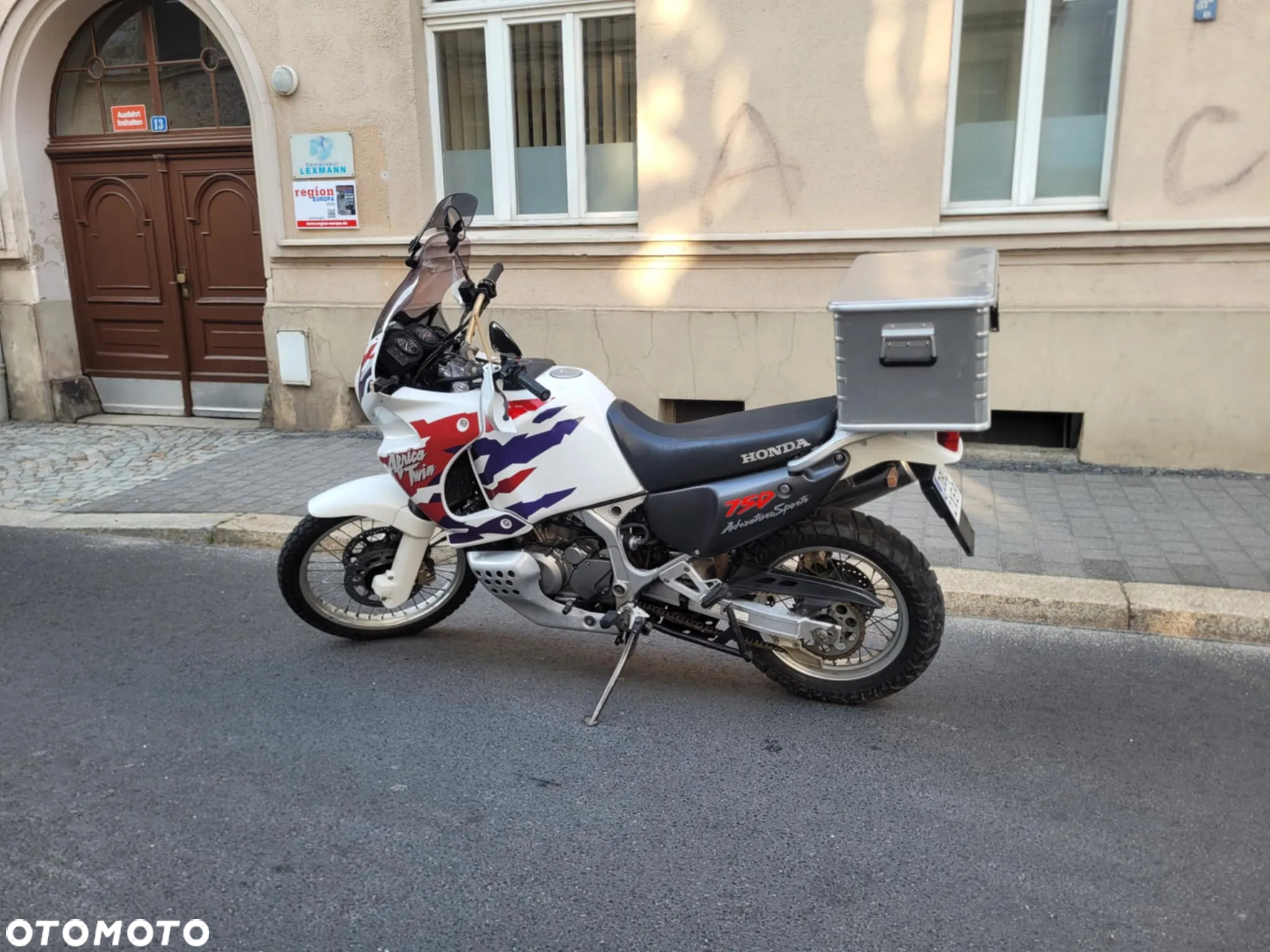 Honda XRV - 28