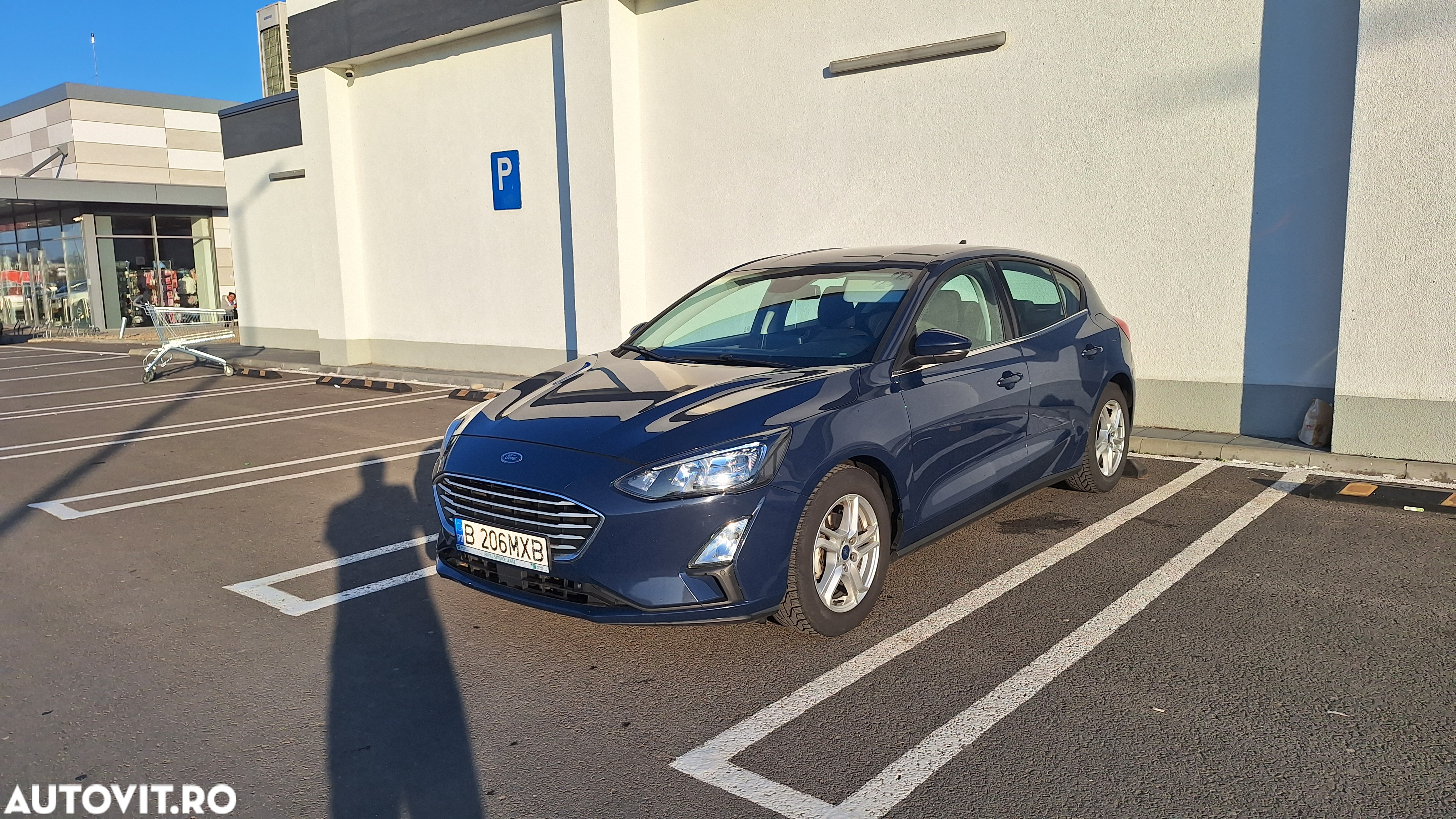 Ford Focus 1.0 EcoBoost Connected - 24