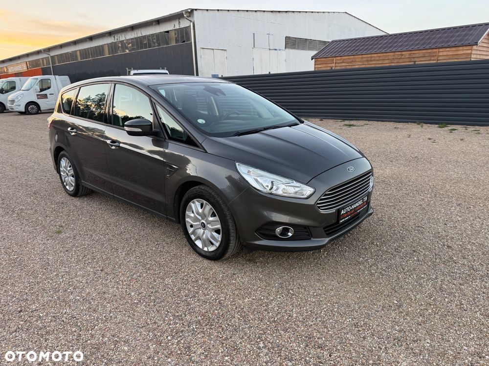 Ford S-Max 2.0 TDCi Trend - 16