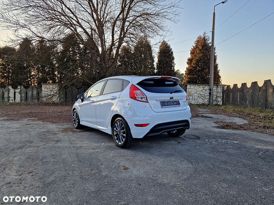 Ford Fiesta 1.0 EcoBoost S&S ST-LINE - 27