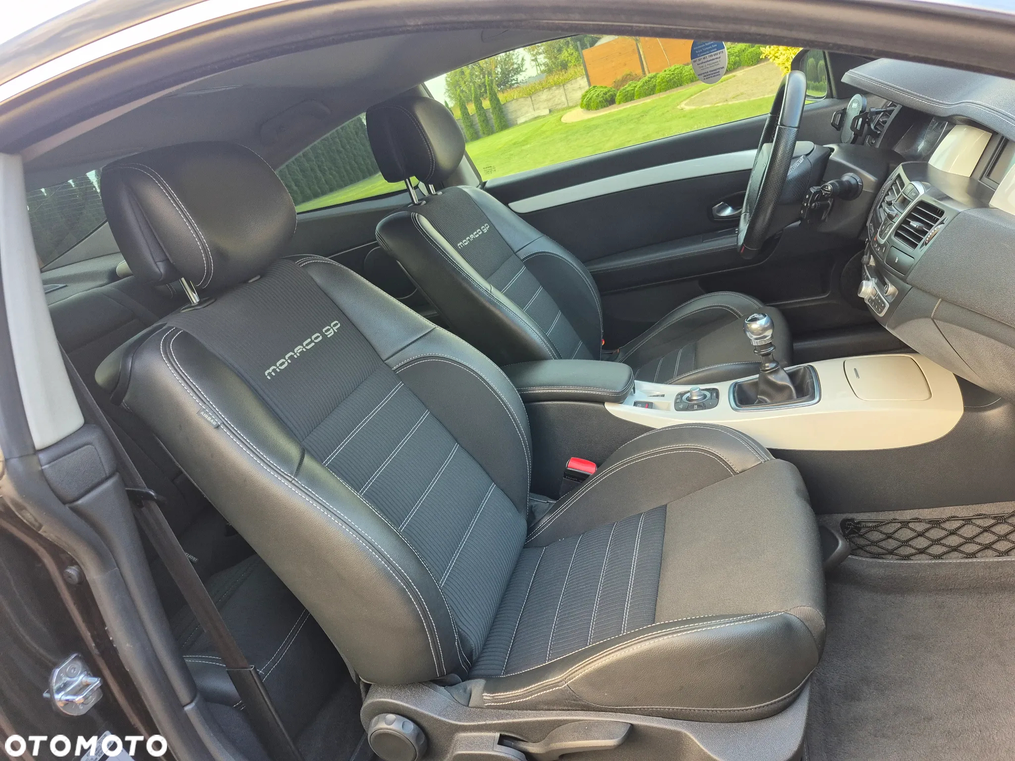 Renault Laguna Coupe dCi 150 FAP Monaco GP - 21