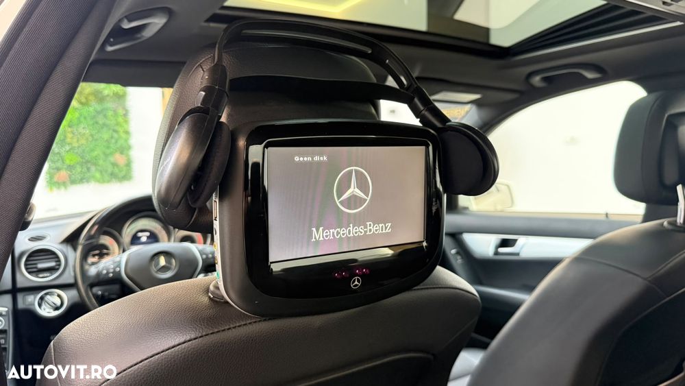 Mercedes-Benz C 220 CDI - 21