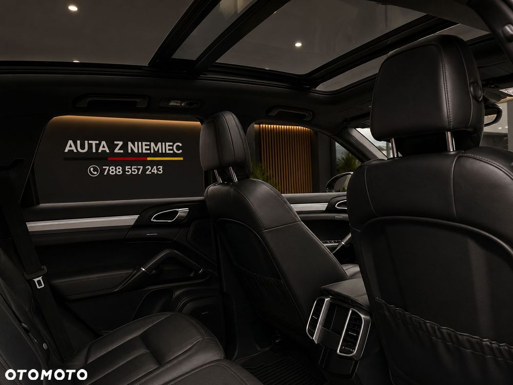 Porsche Cayenne S E-Hybrid - 9
