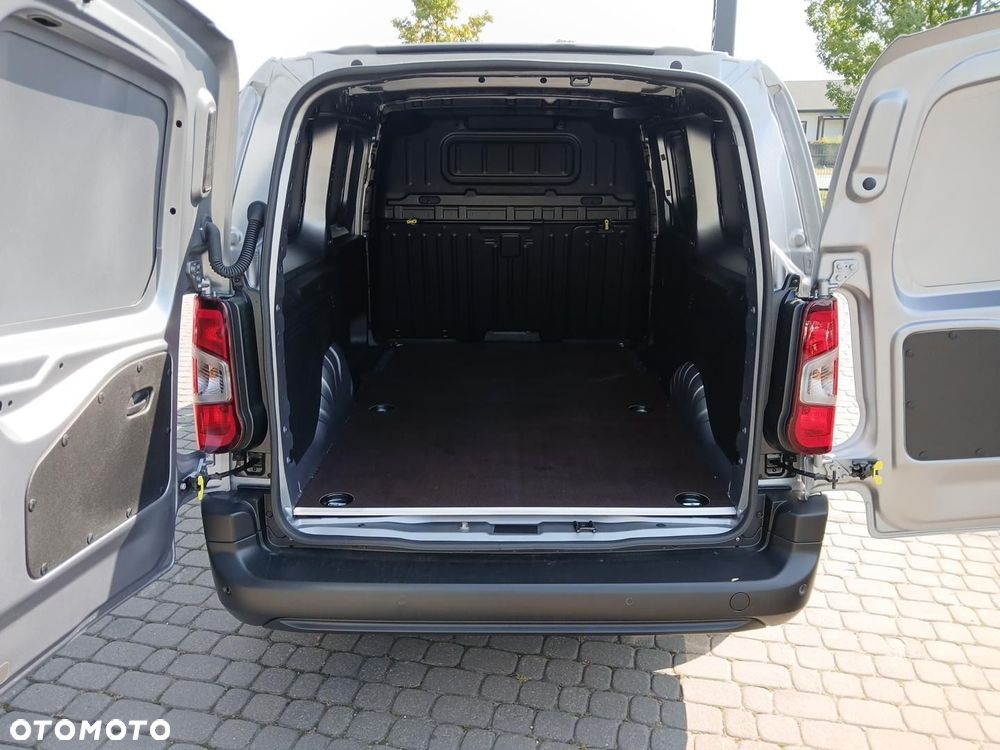 Toyota PROACE CITY - 13