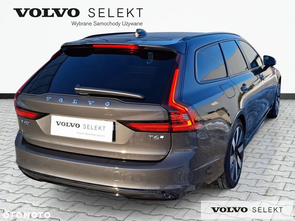 Volvo V90 - 11
