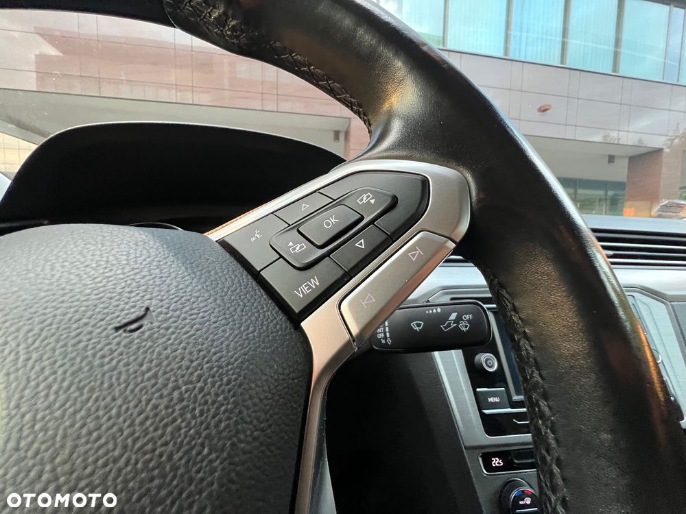 Volkswagen Passat 1.5 TSI EVO Essence DSG - 23