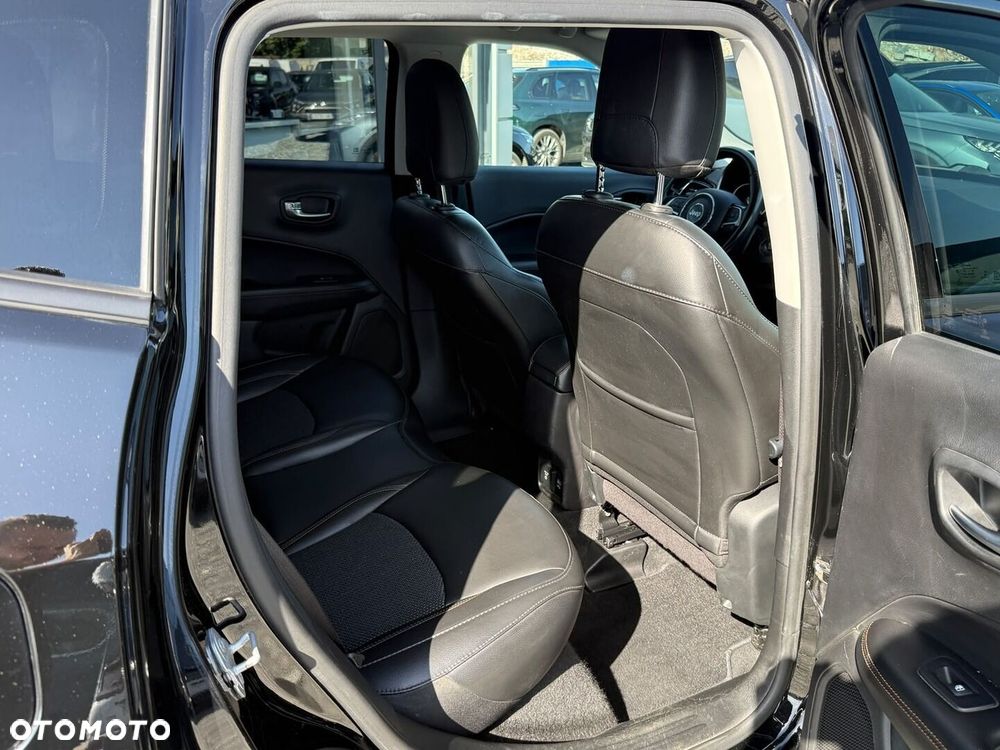 Jeep Compass 1.4 TMair Limited FWD S&S - 34