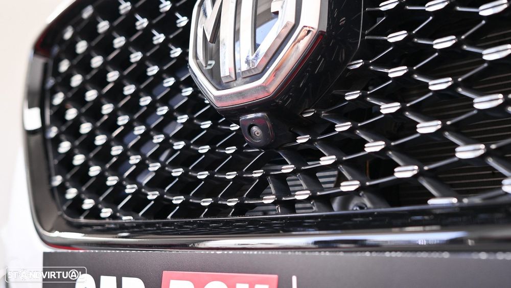 MG EHS 1.5 T-GDI Plug-in Hybrid Luxury - 7