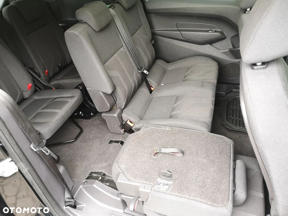 Ford Tourneo Connect Grand - 31