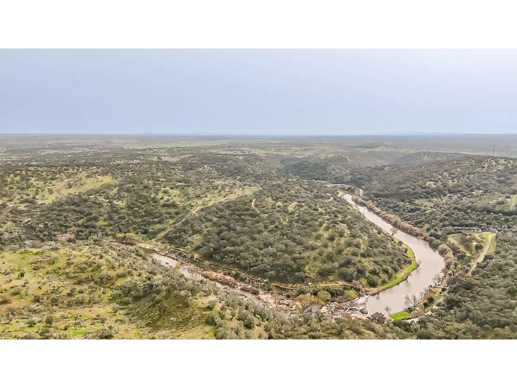 Herdade da Adua | 14 Hectares com Potencial Turístico e Agrícola - ... - Grande imagem: 4/10