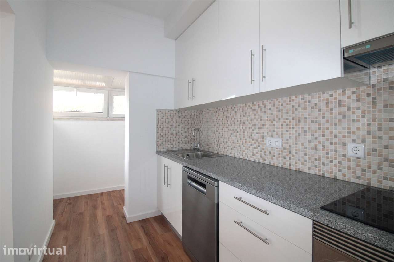 Apartamento T2 - Grande imagem: 3/9