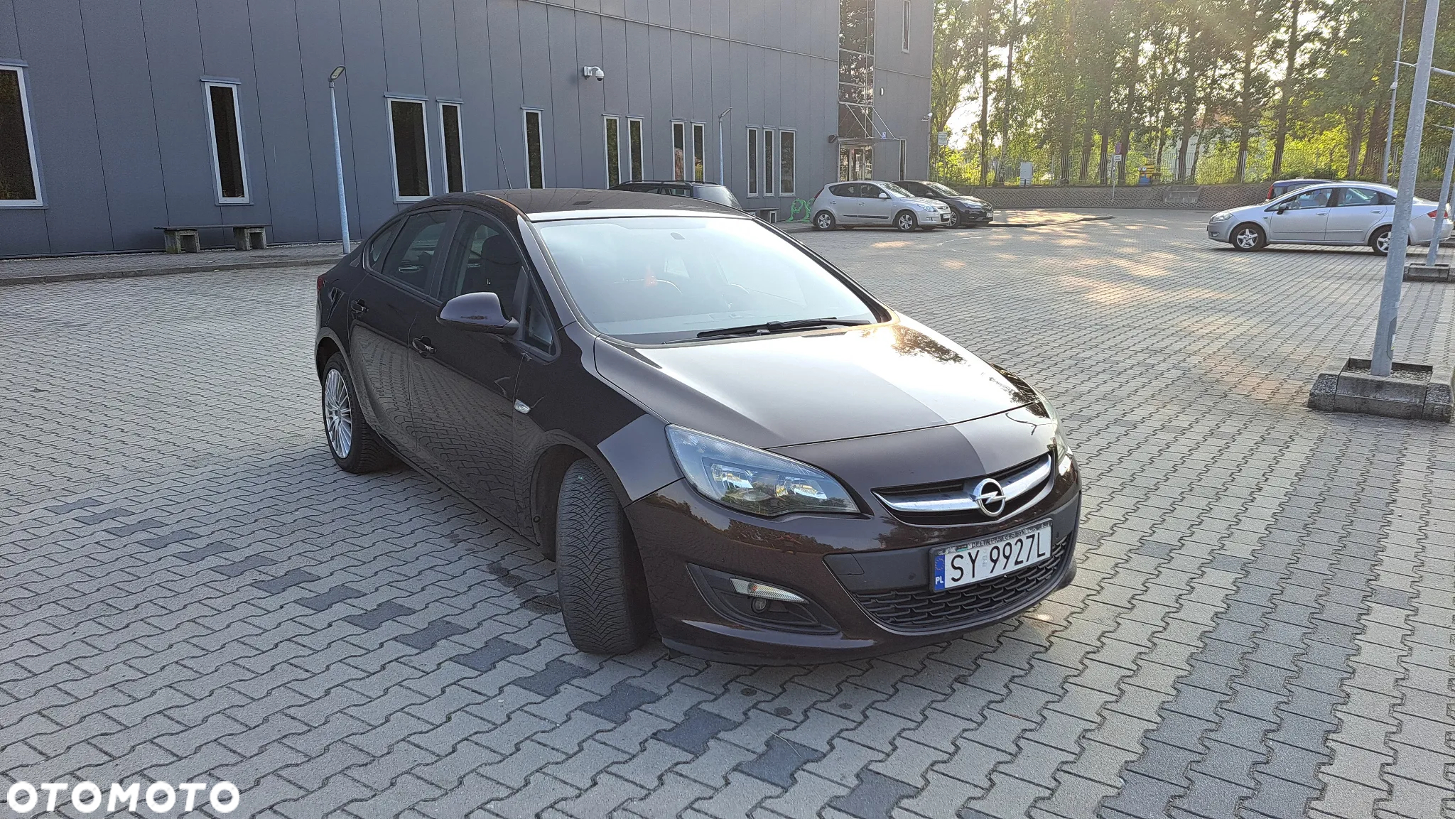 Opel Astra IV 1.4 T Active - 7