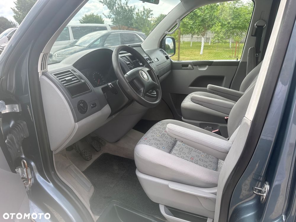 Volkswagen Transporter - 11