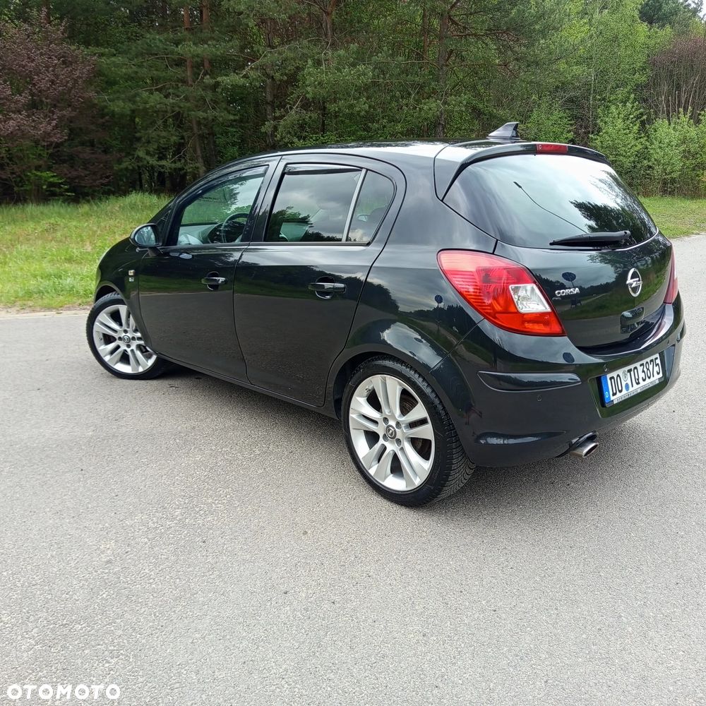 Opel Corsa 1.4 16V 150 Jahre - 39