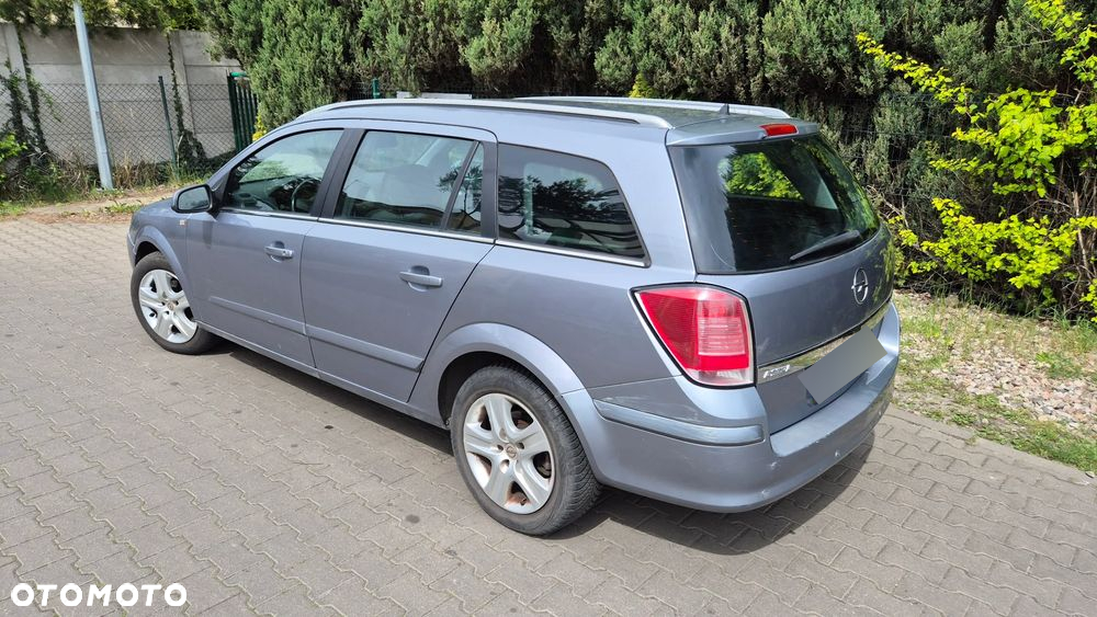 Opel Astra - 3