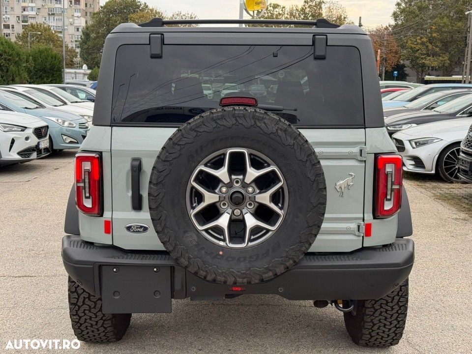 Ford Bronco 2.7L V6 Ecoboost Badlands - 9