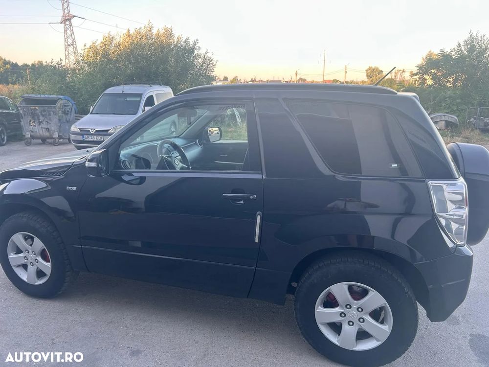Suzuki Grand Vitara 1.9 DDIS JX - 26