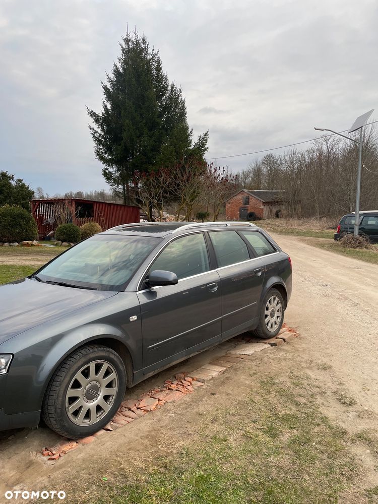 Audi A4 Avant - 5
