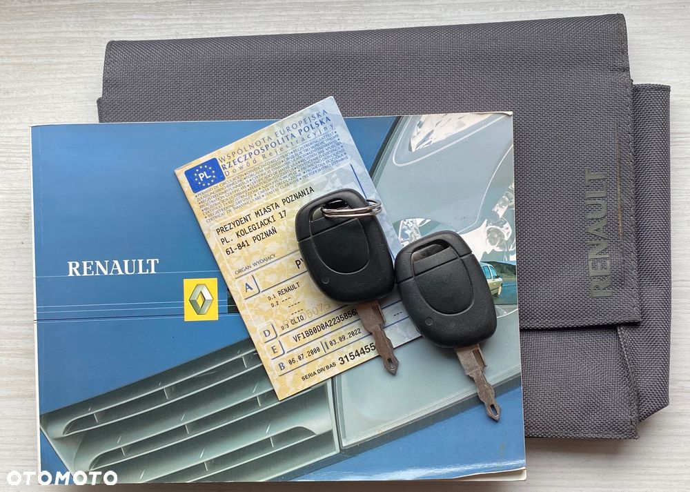 Renault Clio - 18