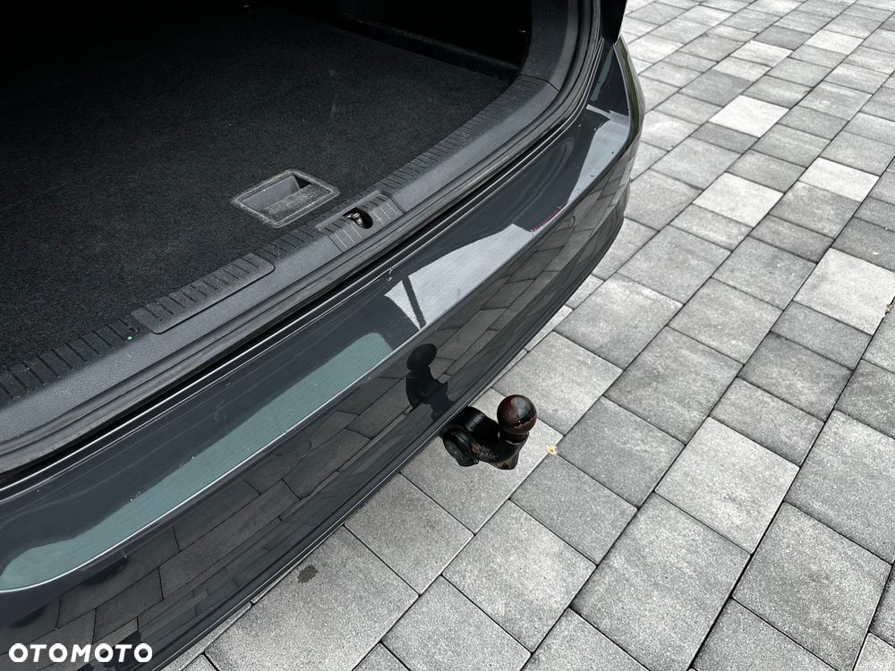 Volkswagen Golf 1.6 TDI SCR Trendline - 24