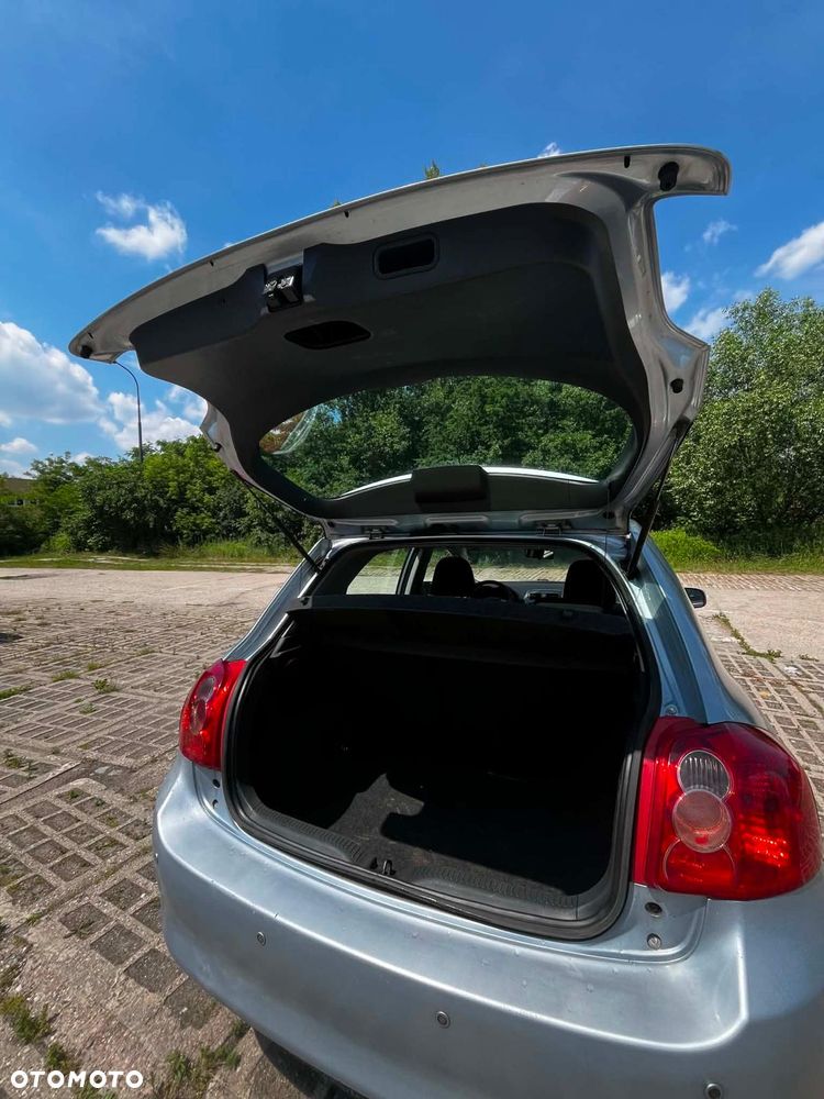 Toyota Auris 2.0 D-4D Luna - 11