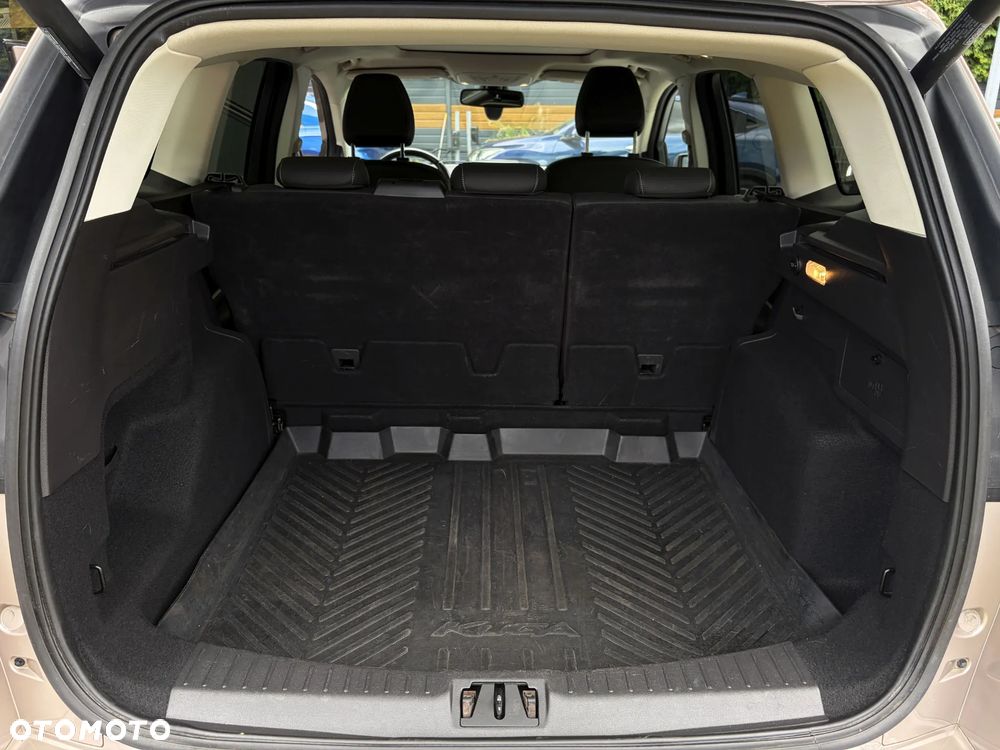 Ford Kuga Vignale 2.0 TDCi AWD - 35