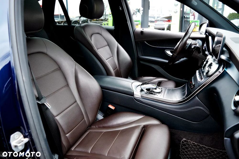 Mercedes-Benz GLC - 14