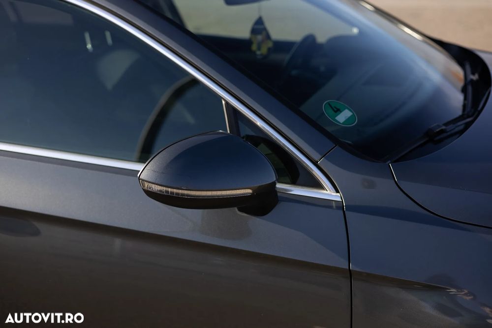 Volkswagen Passat Variant 2.0 TDI Comfortline - 9