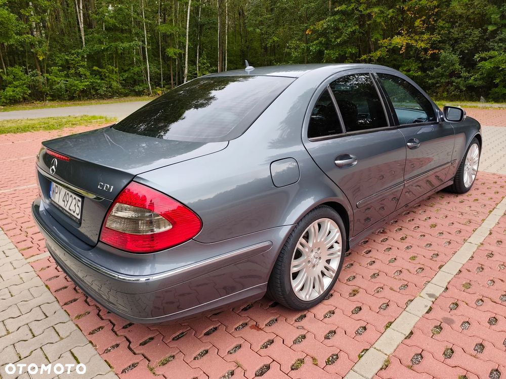 Mercedes-Benz Klasa E - 4