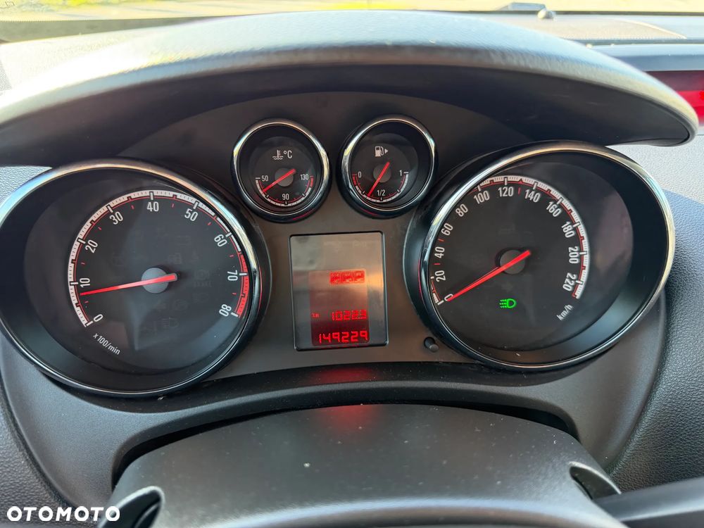 Opel Meriva - 18