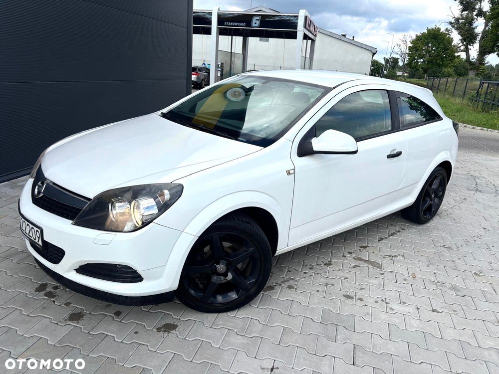Opel Astra GTC 1.4 - 5