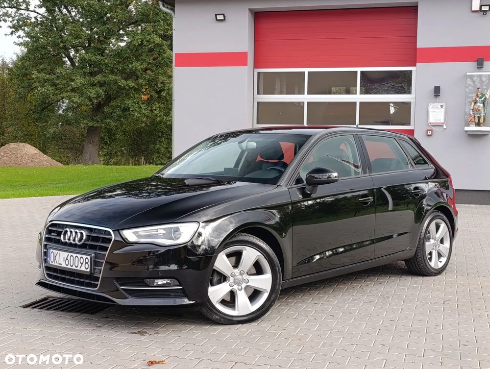 Audi A3 Sportback - 11