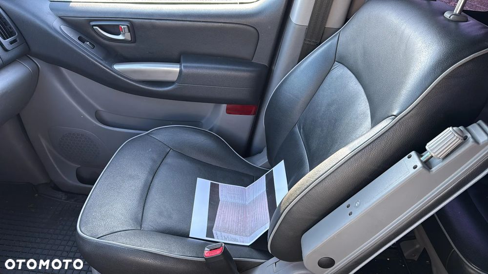 Hyundai H-1 Starex - 19