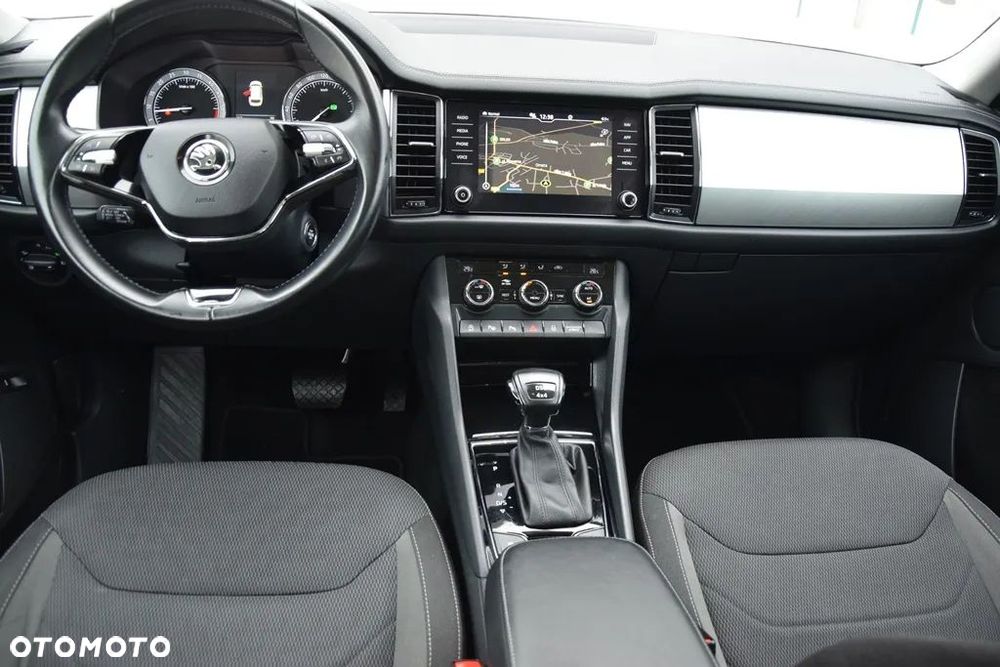 Skoda Kodiaq 2.0 TDI 4x4 DSG Sportline - 13
