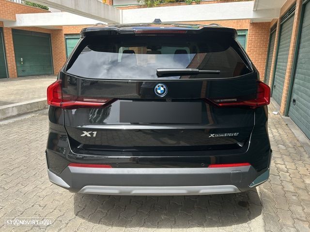 BMW X1 xDrive25e xLine - 15