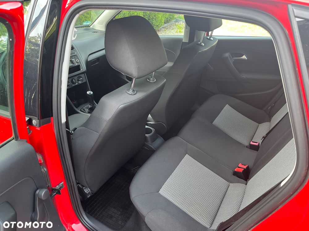 Volkswagen Polo - 8