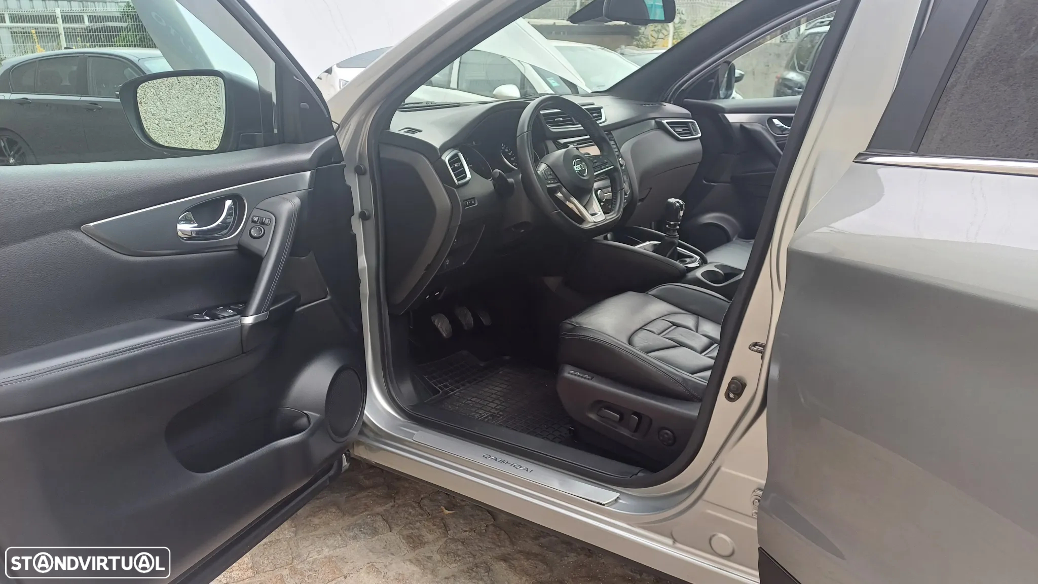 Nissan Qashqai 1.6 dCi Tekna Premium - 12