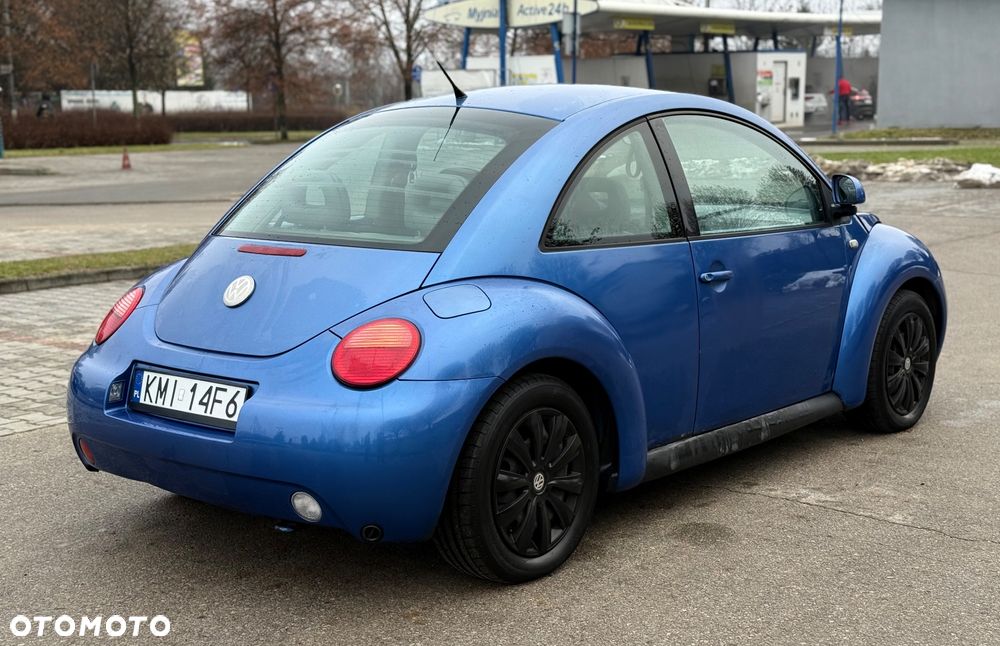 Volkswagen New Beetle - 7