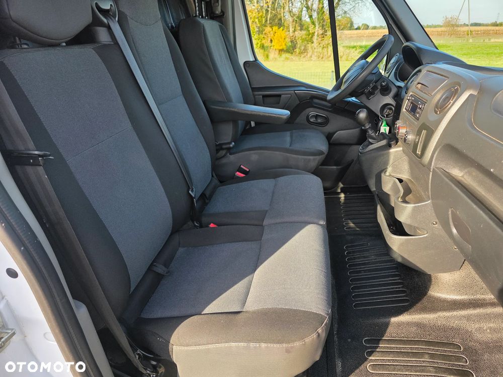 Renault Master - 22