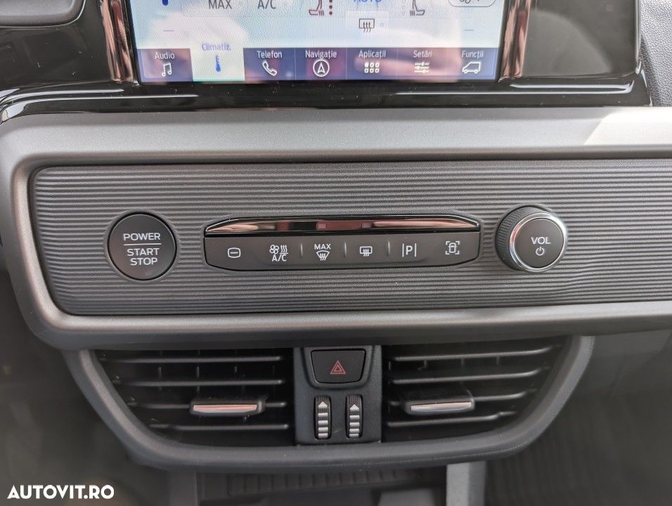 Ford Tourneo Courier - 18