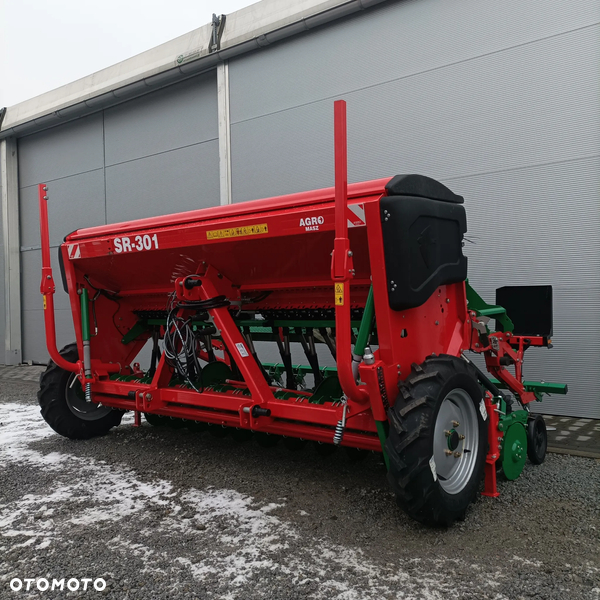 Agro-Masz SR 301