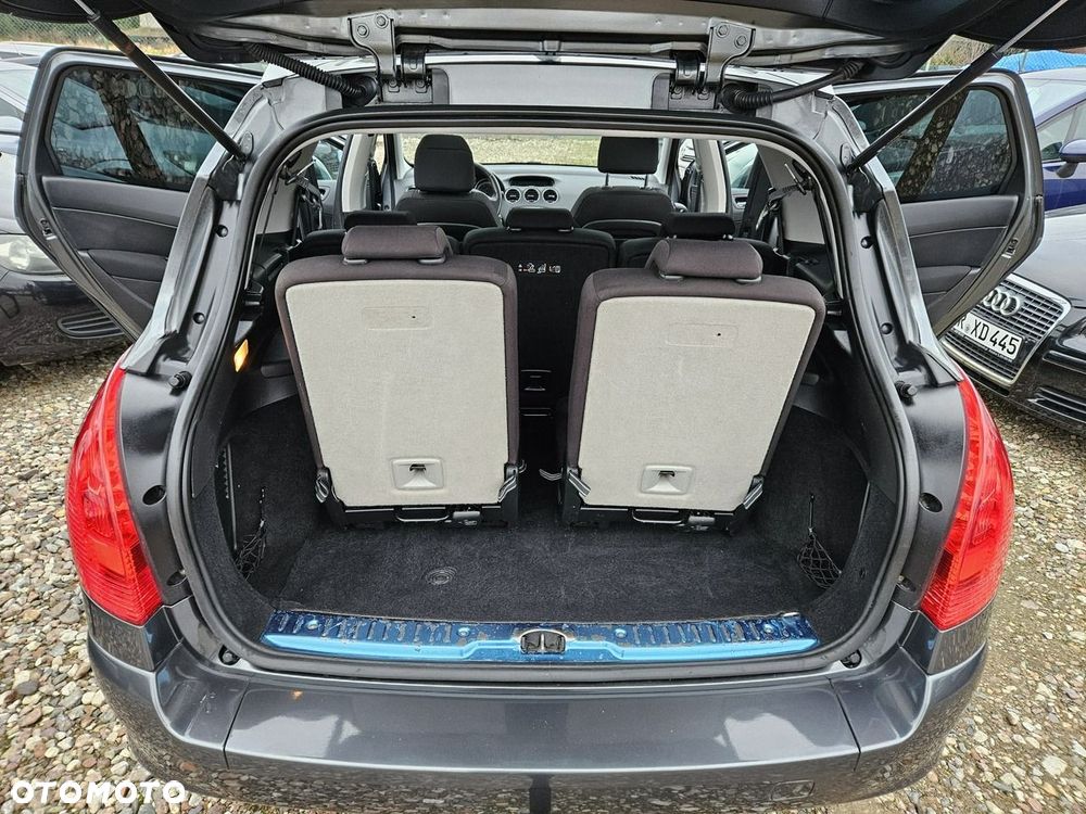 Peugeot 308 - 23